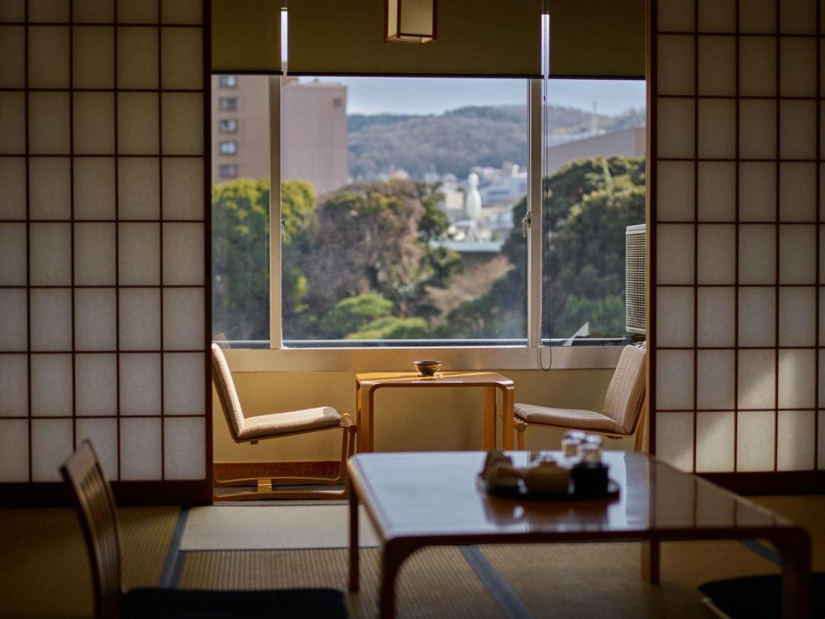 Hotel Ito Yukitei Extérieur photo